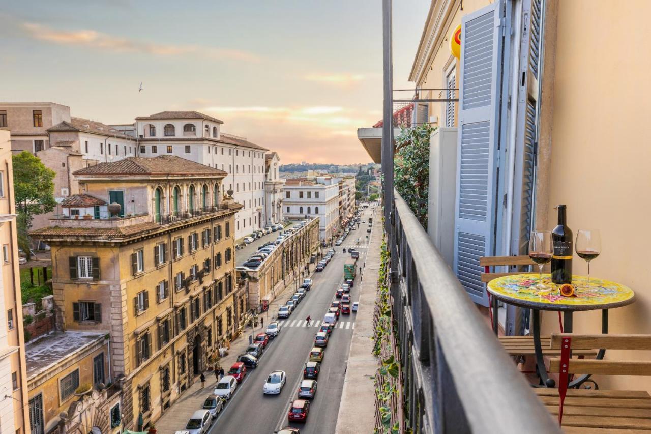 Apartamento Atticus Luxury Studio In The Heart Of Ancient Roma
